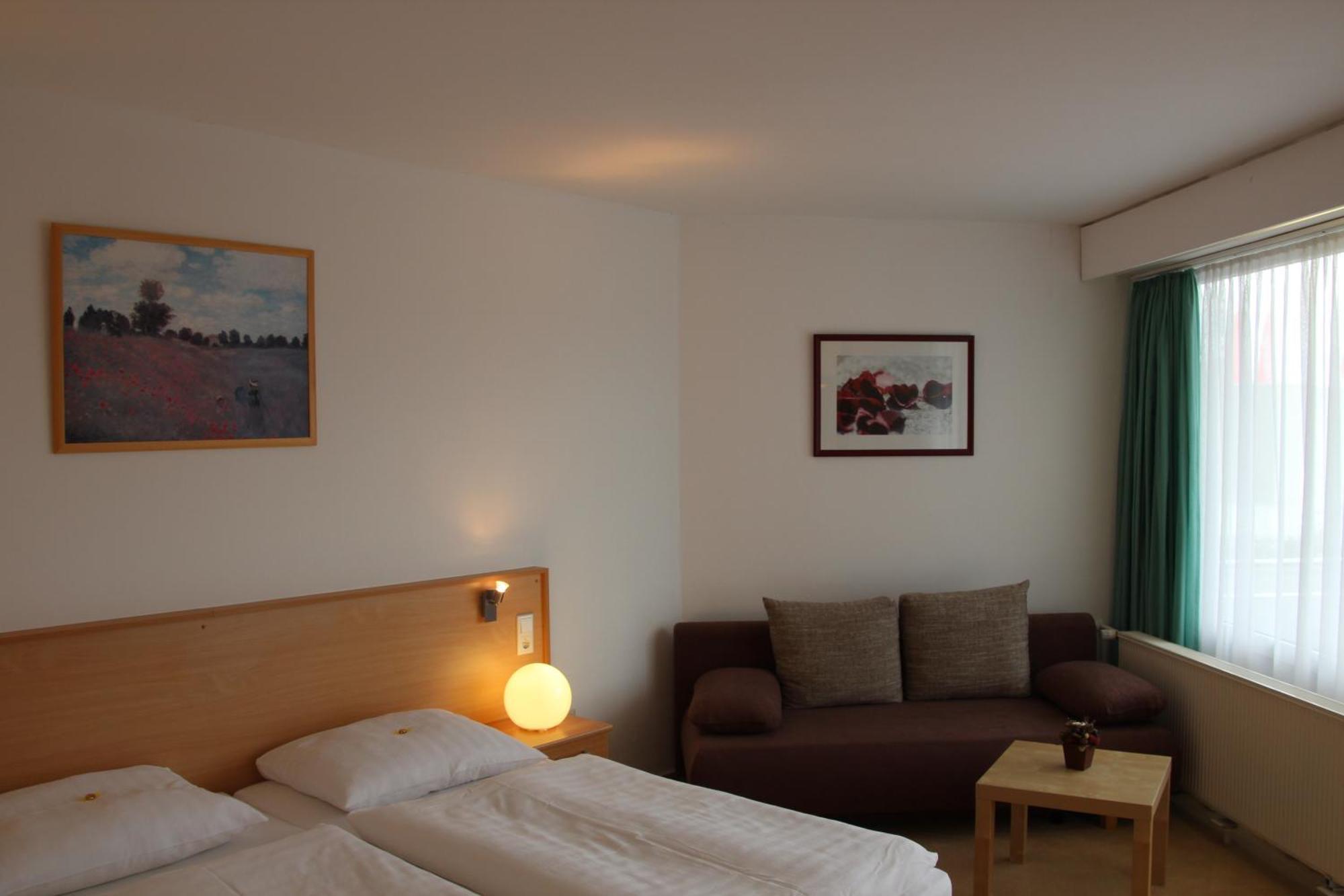 Hotel Deisterblick Bad Nenndorf Exterior photo